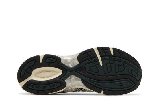 Gel-1130 Kith Cream Scarab (2024) - 1203A565-100