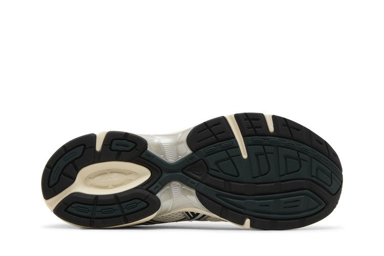 Gel-1130 Kith Cream Scarab (2024) - 1203A565-100