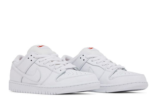 SB Dunk Low Pro Triple White - FJ1674-100