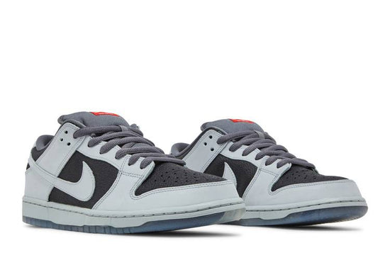 SB Dunk Low Atlas 35MM Grey - 504750-020