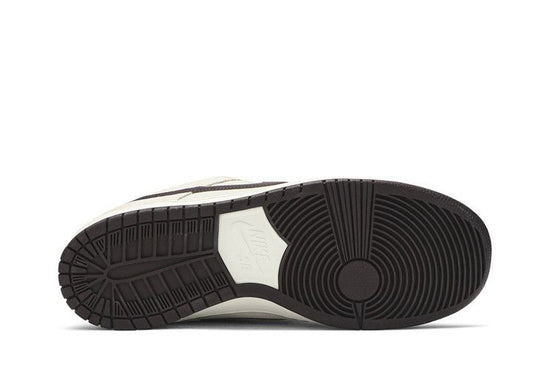 SB Dunk Low Desert Sand Mahogany - BQ6817-004