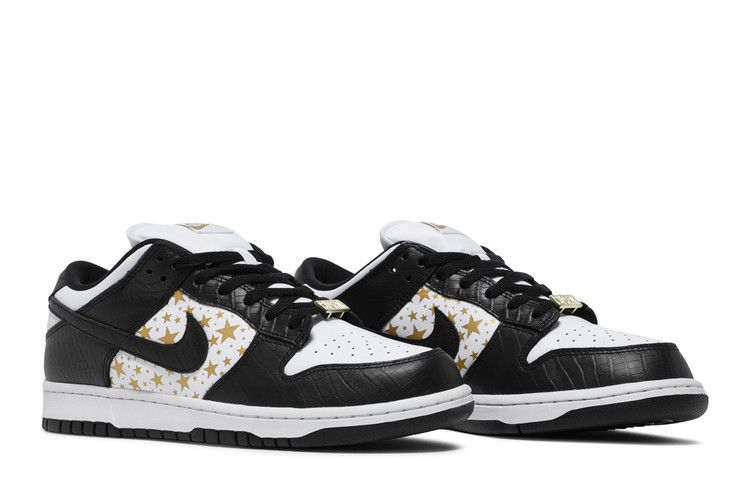 SB Dunk Low Supreme Stars Black (2021) - DH3228-102