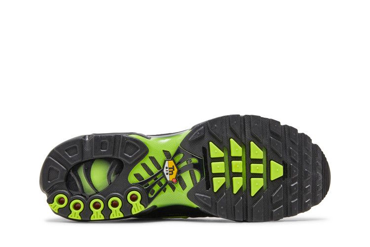 Air Max Plus Sustainable Black Volt - DM9594-001