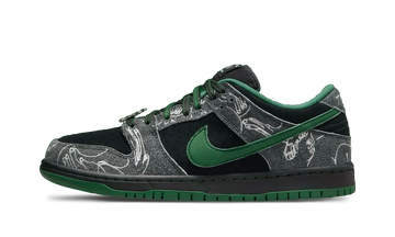 SB Dunk Low There Skateboards