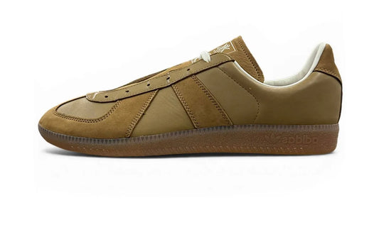 BW Army Kith Cardboard - KH6549
