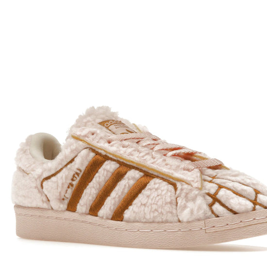 Superstar Concha Strawberry - ID1637