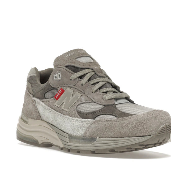 992 Levi's Grey - M992LV