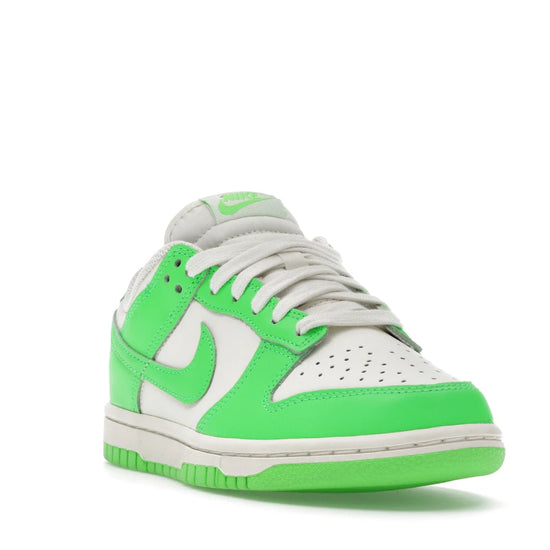 Dunk Low Green Strike - HV0842-133