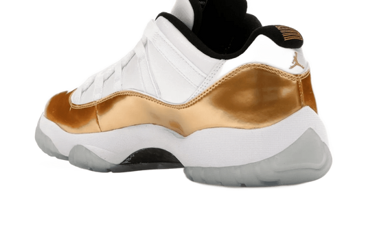 Air Jordan 11 Retro Low Closing Ceremony - 528895-103