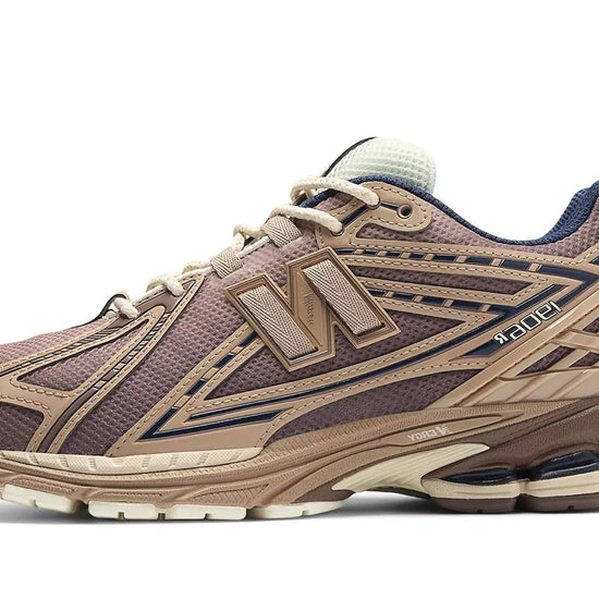 1906R Earth Shadow Flat Taupe - U1906REN