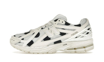 1906R Polka Dot Sea Salt - M1906RPC