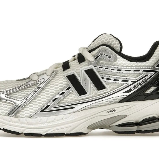 1906R Silver Metallic Black - GC1906ER