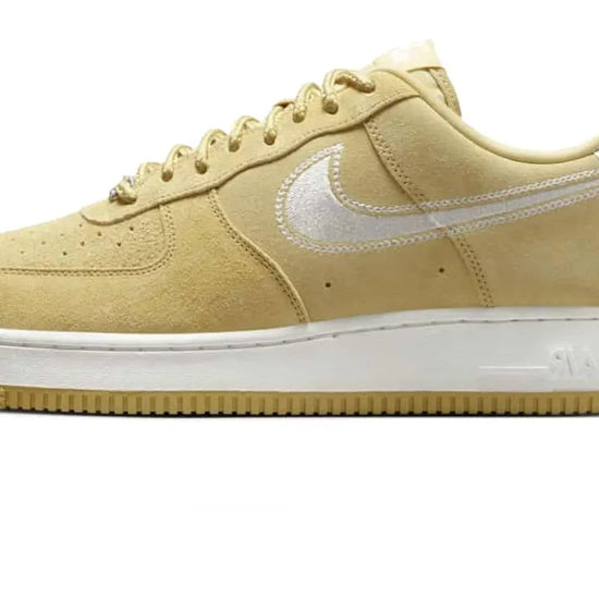 Air Force 1 Low '07 LV8 Buff Gold Sail Embroidered Swoosh - HJ4465-700