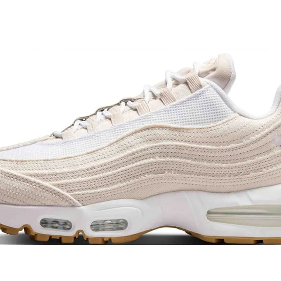 Air Max 95 OG Levis Light Orewood Brown - HM4743-100