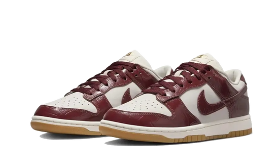 Nike Dunk Low LX Dark Team Red - FJ2260-004