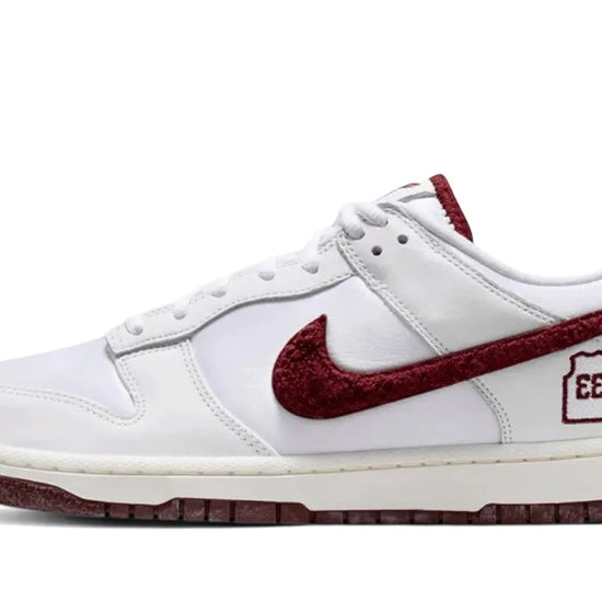 Dunk Low Protro Kobe Bryant Lower Merion Home - IV0263-100