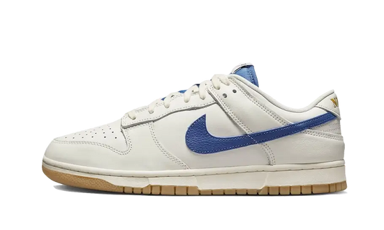 Nike Dunk Low SE Sail Dark Marina Blue - DX3198-133