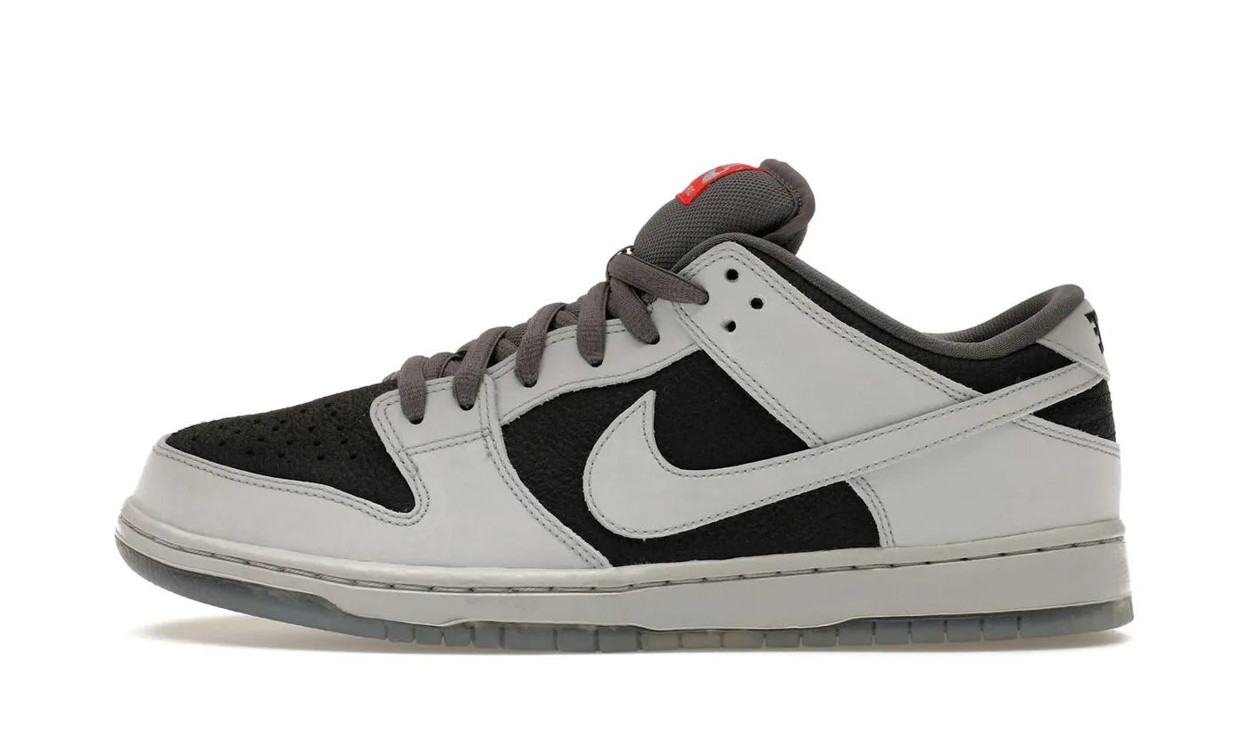 SB Dunk Low Atlas 35MM Grey - 504750-020