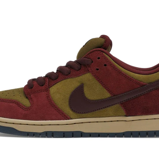 SB Dunk Low Dark Team Red Olive Flak - HQ1625-600