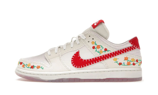 SB Dunk Low Decon N7 Opti Yellow University Red - FD6951-700