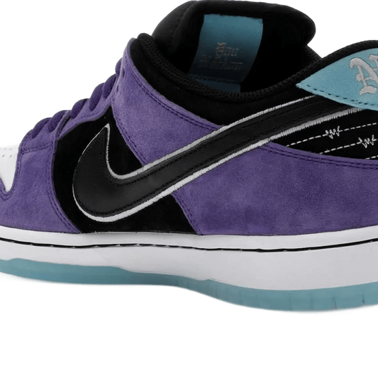 SB Dunk Low Hayley Wilson - HJ0513-500