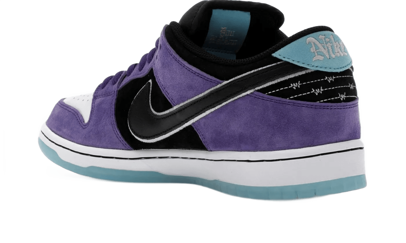 SB Dunk Low Hayley Wilson - HJ0513-500