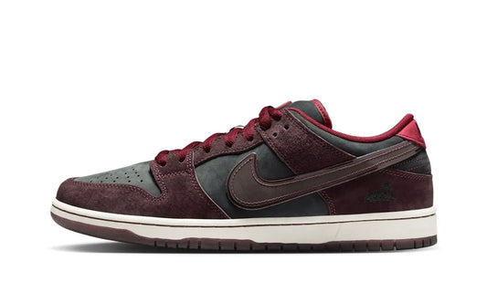 SB Dunk Low Riot Skateshop - FZ1289-200