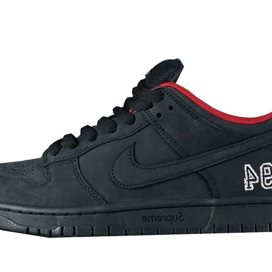 SB Dunk Low Supreme 94 Black - HQ8487-001