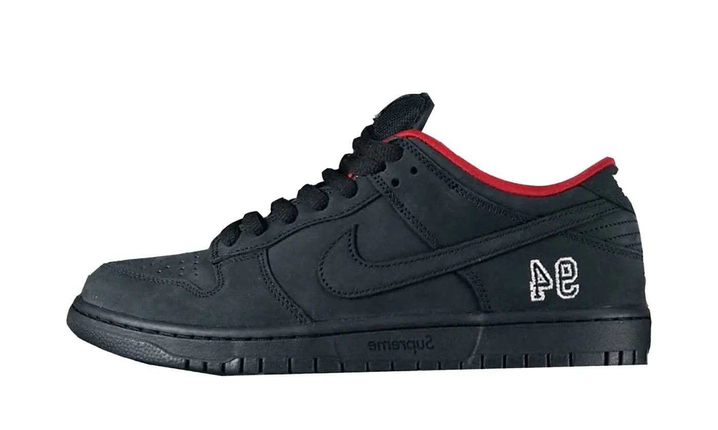 SB Dunk Low Supreme 94 Black - HQ8487-001