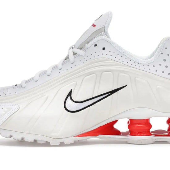 Shox R4 White Phantom Picante Red - AR3565-103