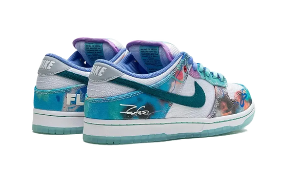 SB Dunk Low Futura Laboratories Bleached Aqua - HF6061-400