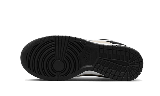 Nike Dunk Low Starry Laces - DZ4712-001