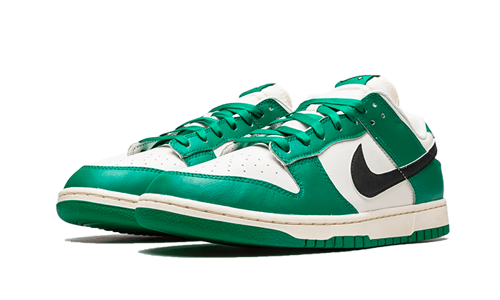 Nike Dunk Low SE Lottery Green Pale Ivory - DR9654-100