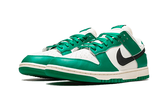 Nike Dunk Low SE Lottery Green Pale Ivory - DR9654-100