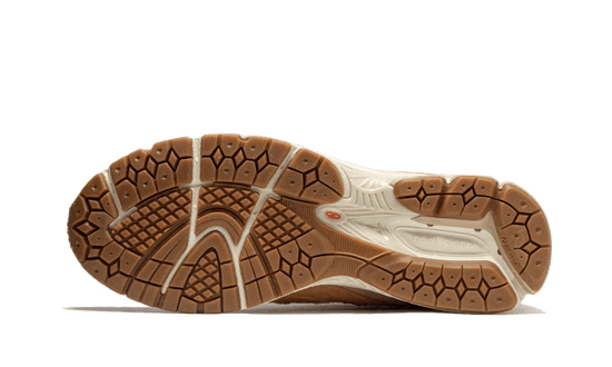 New Balance 2002RX Tobacco - M2002RXG