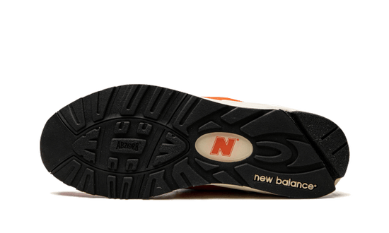 New Balance 990 V2 Made in USA Marigold - M990AI2