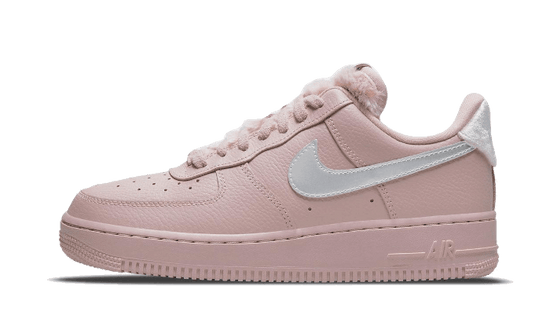 Nike Air Force 1 Low Pink Sherpa - DO6724-601