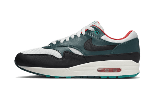 Nike Air Max 1 Liverpool Lebron James - FB8914-100