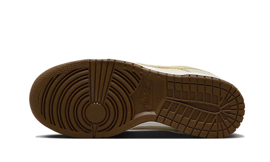 Nike Dunk Low Hemp Coconut Milk - FN7774-001