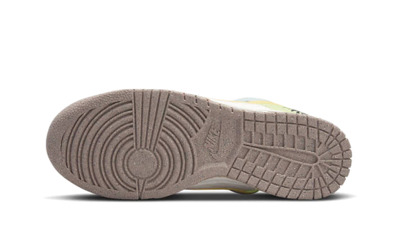 Nike Dunk Low SE Sun Club - DQ0265-100