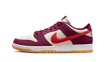 Nike SB Dunk Low Skate Like A Girl Bordeaux - DX4589-600