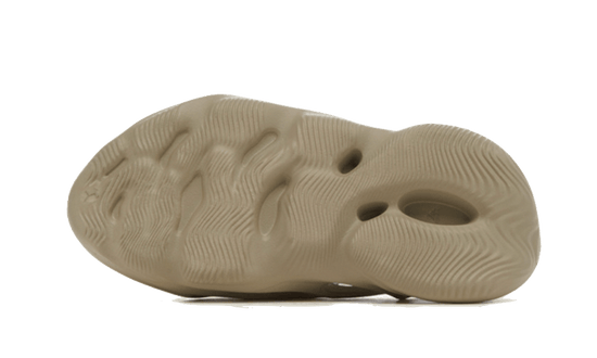 Adidas Yeezy Foam RNNR Stone Salt - GV6840