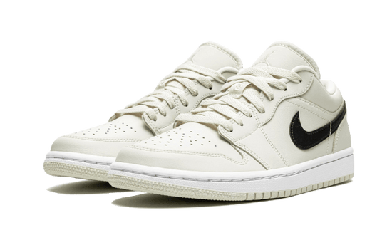 Air Jordan Air Jordan 1 Low Coconut Milk - DC0774-121
