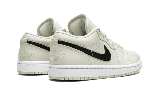 Air Jordan Air Jordan 1 Low Coconut Milk - DC0774-121