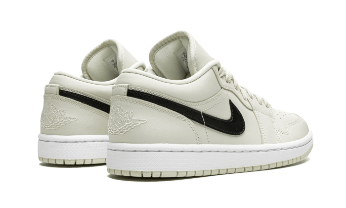 Air Jordan Air Jordan 1 Low Coconut Milk - DC0774-121