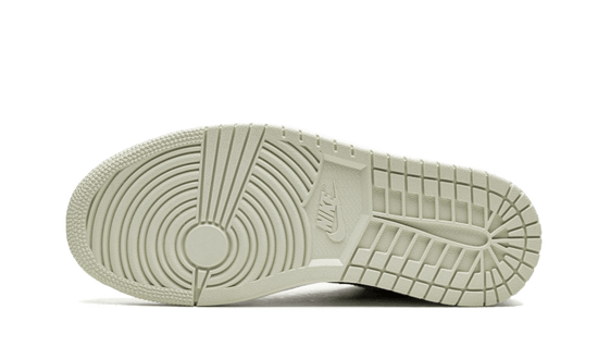 Air Jordan Air Jordan 1 Low Coconut Milk - DC0774-121