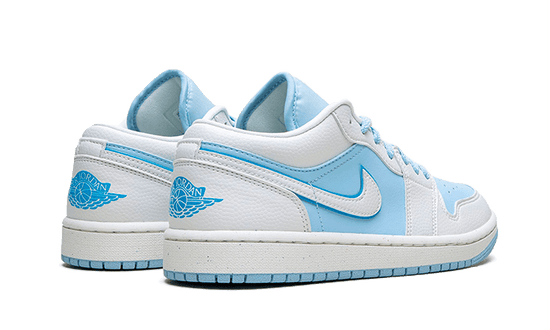 Air Jordan Air Jordan 1 Low SE Reverse Ice Blue - DV1299-104
