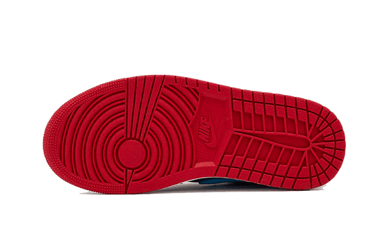 Air Jordan Air Jordan 1 Retro Low OG UNC to Chicago - CZ0775-046