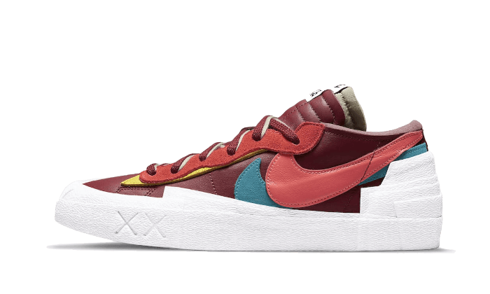 Nike Blazer Low Sacai Kaws Team Red - DM7901-600