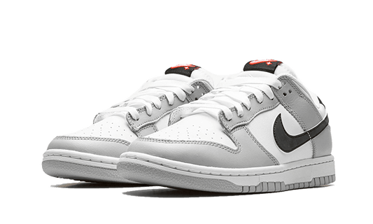 Nike Dunk Low Jackpot - DR9654-001 / DQ0380-001